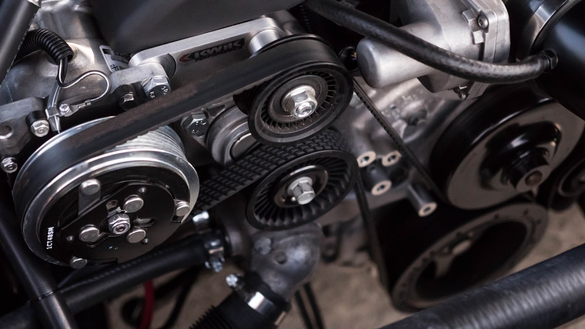 7 Signs Your Engine Needs Immediate Repair (UAE Heat Makes These Worse)